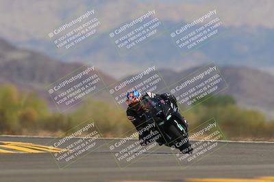 media/Sep-11-2022-SoCal Trackdays (Sun) [[81b7e951af]]/Turn 14 (1130am)/